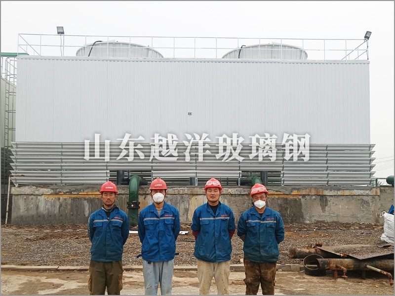 山东 / 玻璃钢冷却塔拆旧装新